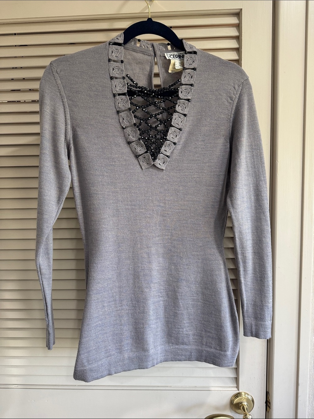 Beaded V-Neck Women's Sweater - beautiful gray pinkish
